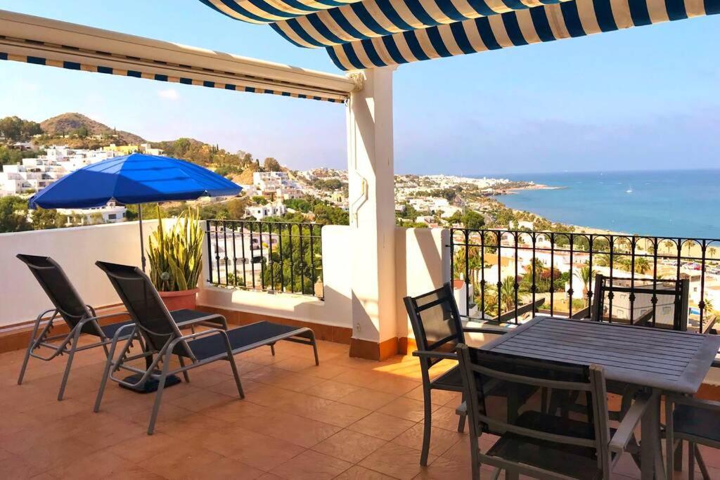 モハカルPenthouse With Large Terrace And Roof Solarium, With Amazing Sea Viewsアパートメント エクステリア 写真